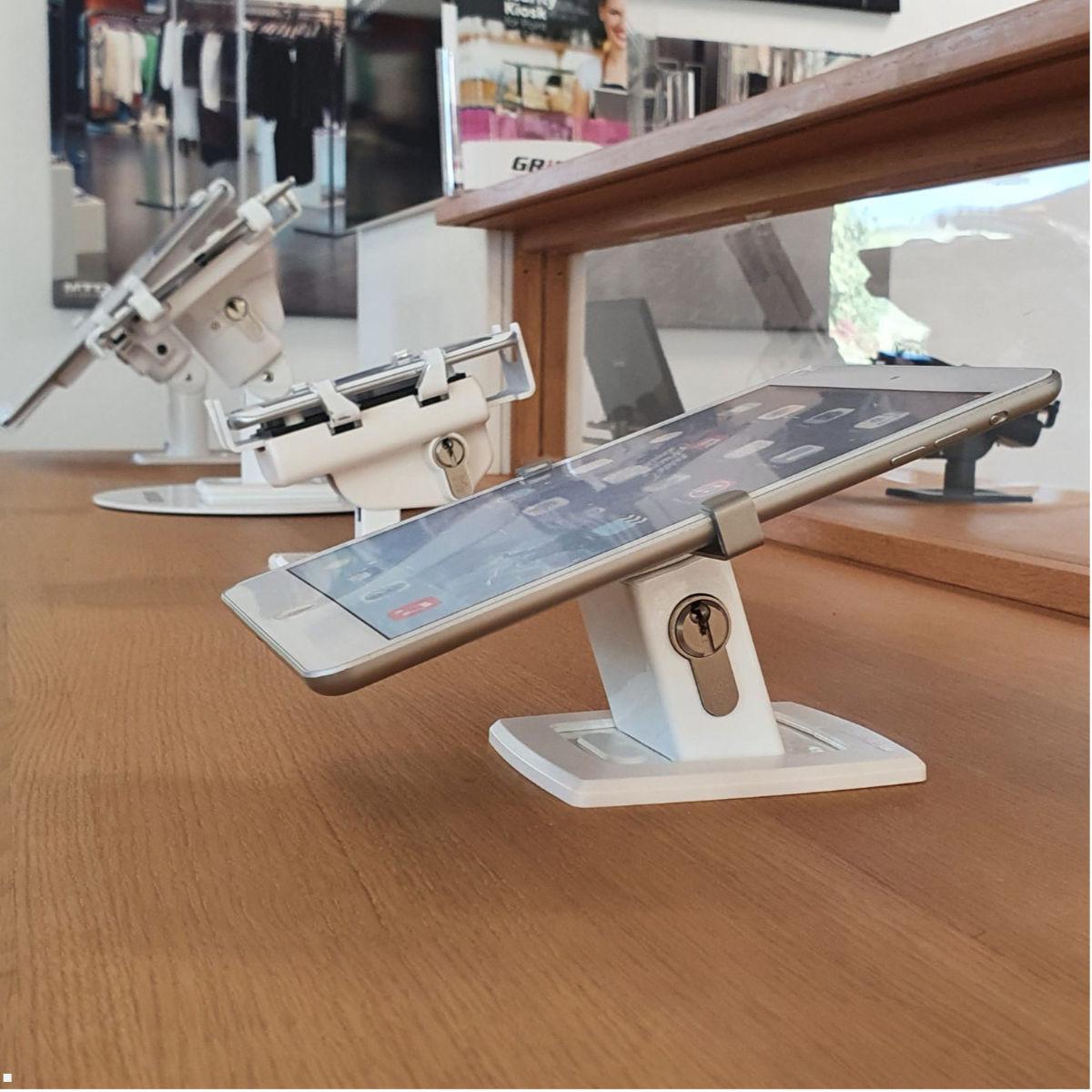 Gripzo V3 Slim Tablet Tischhalterung 10,2 bis 11 Zoll, Diebstahlschutz, Anwendungsbeispiel