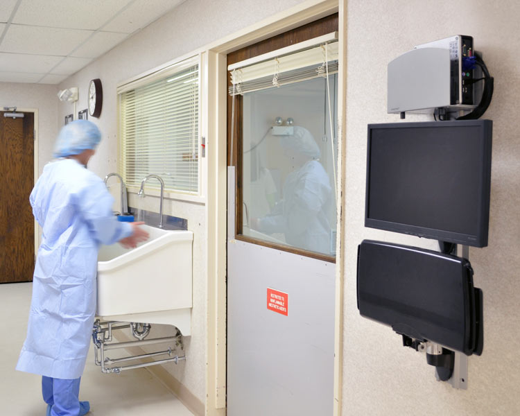 Ergotron 45-247-026 LX Kombisystem als Wandhalterung mit Monitorhalter Tastaturhalter Klinik